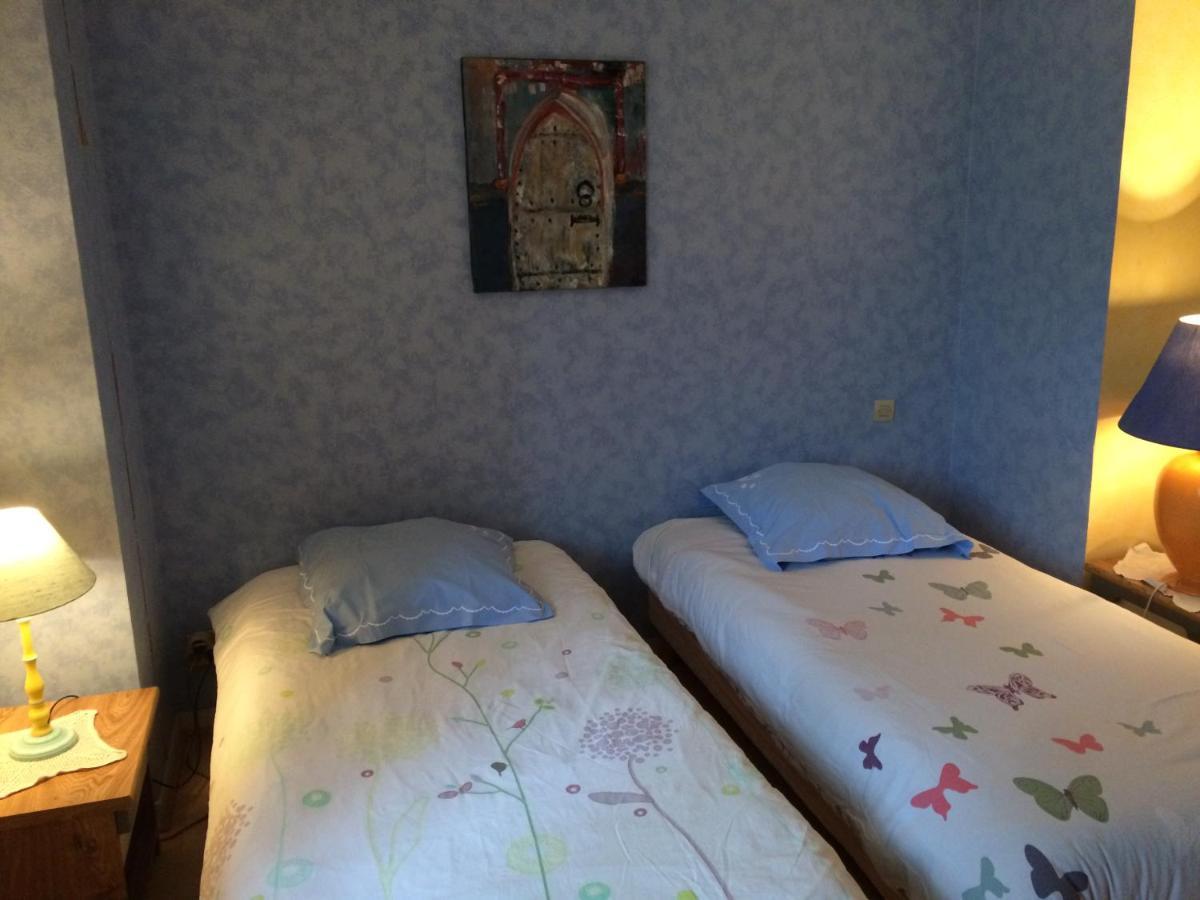 Auberge La Romaine Bed & Breakfast Maizieres  Exterior photo